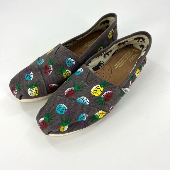 Toms Pineapple Print Gray Canvas Slip On Shoes Haiti Artists Collective 8 - Picture 1 of 13